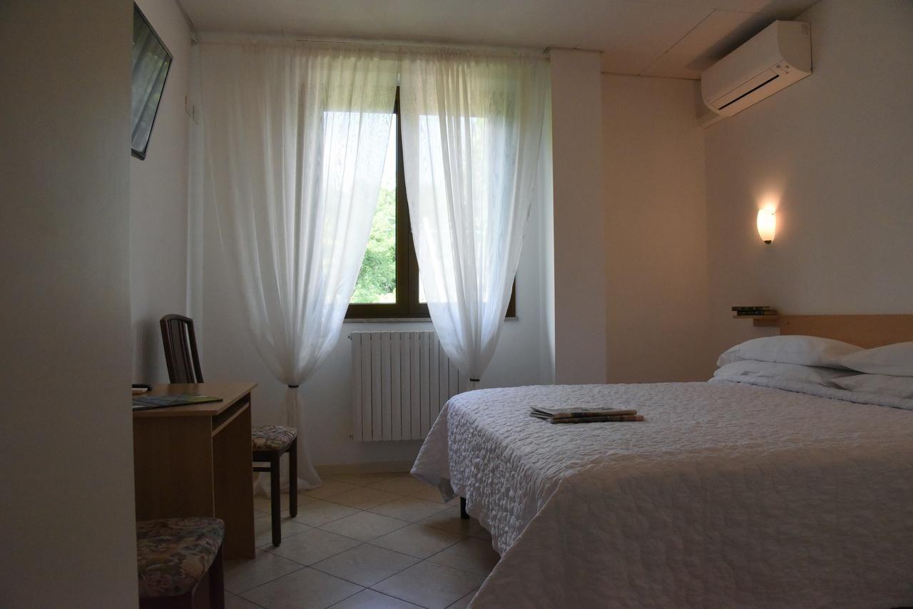 Hotel Livio Brescia Exterior foto